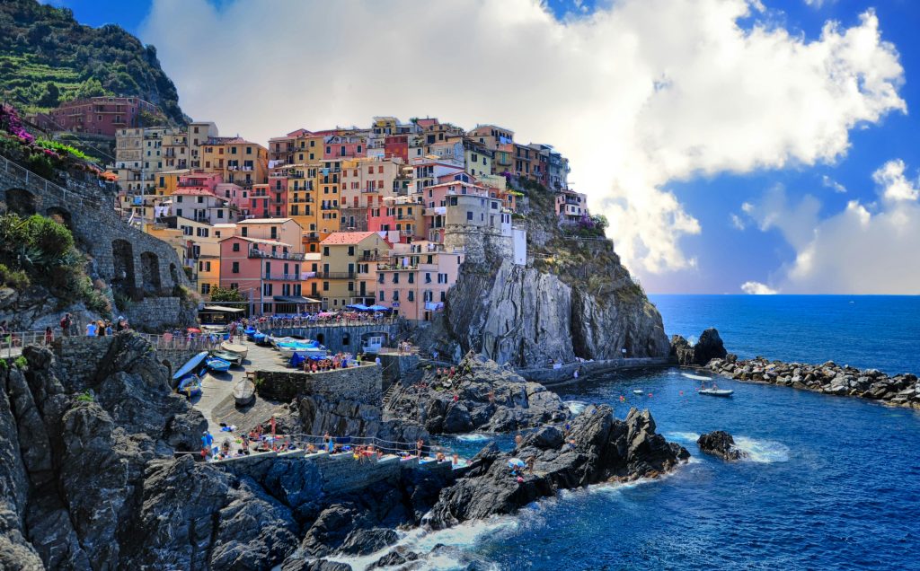 Le riprese aeree delle Cinque Terre